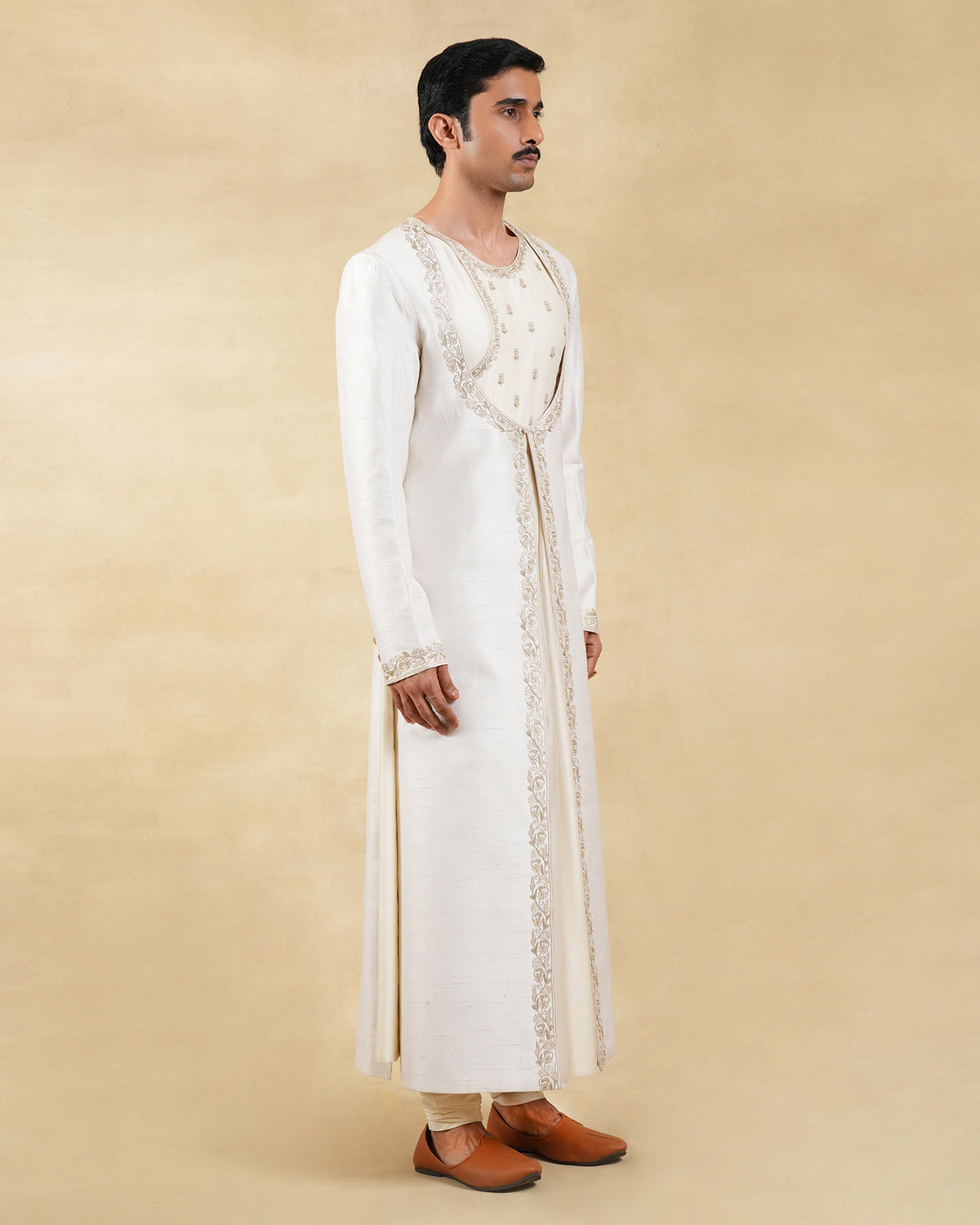 Mirza Angrakha Set