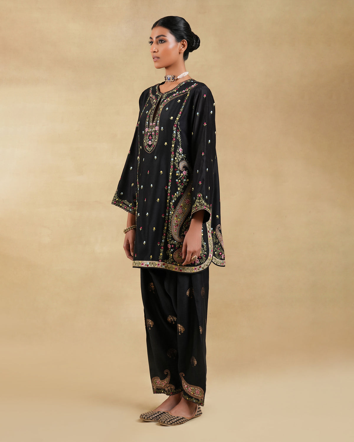 Seerat Short Kurta Set