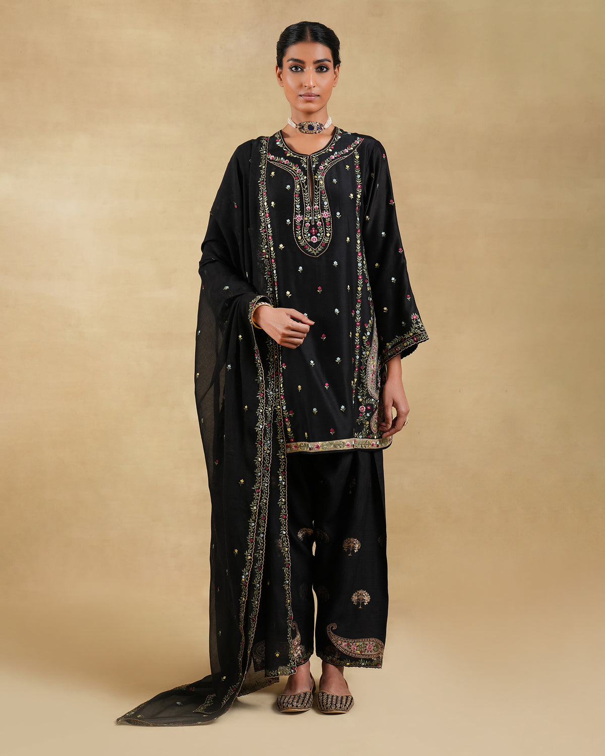 Seerat Short Kurta Set