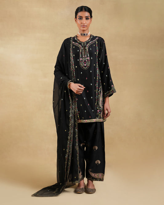 Seerat Short Kurta Set