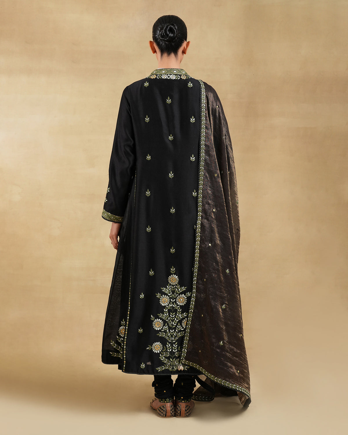 Gulistan Long Anarkali Set