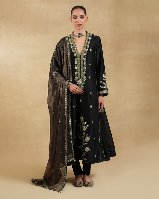 Gulistan Long Anarkali Set