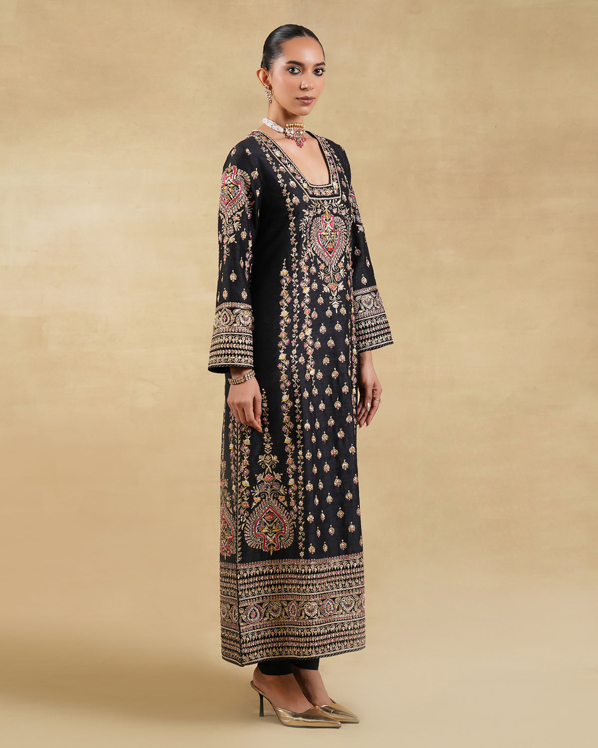 Nazaara Long Kurta Set