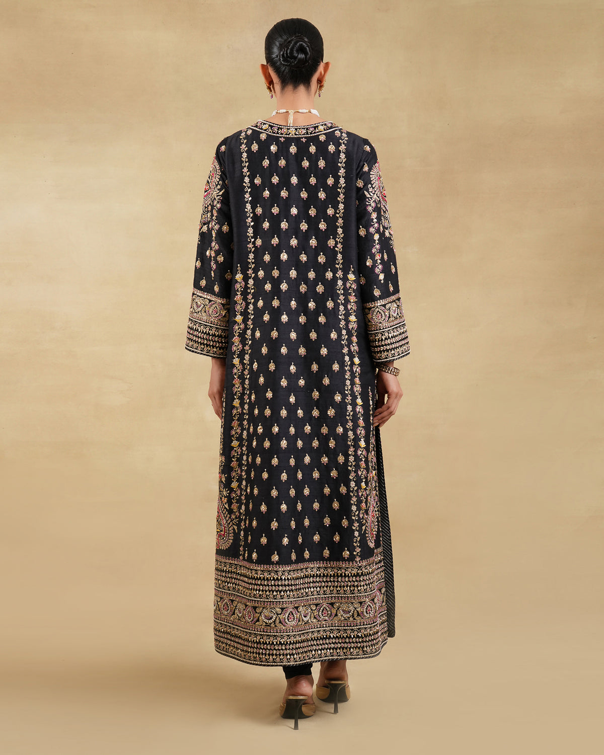 Nazaara Long Kurta Set