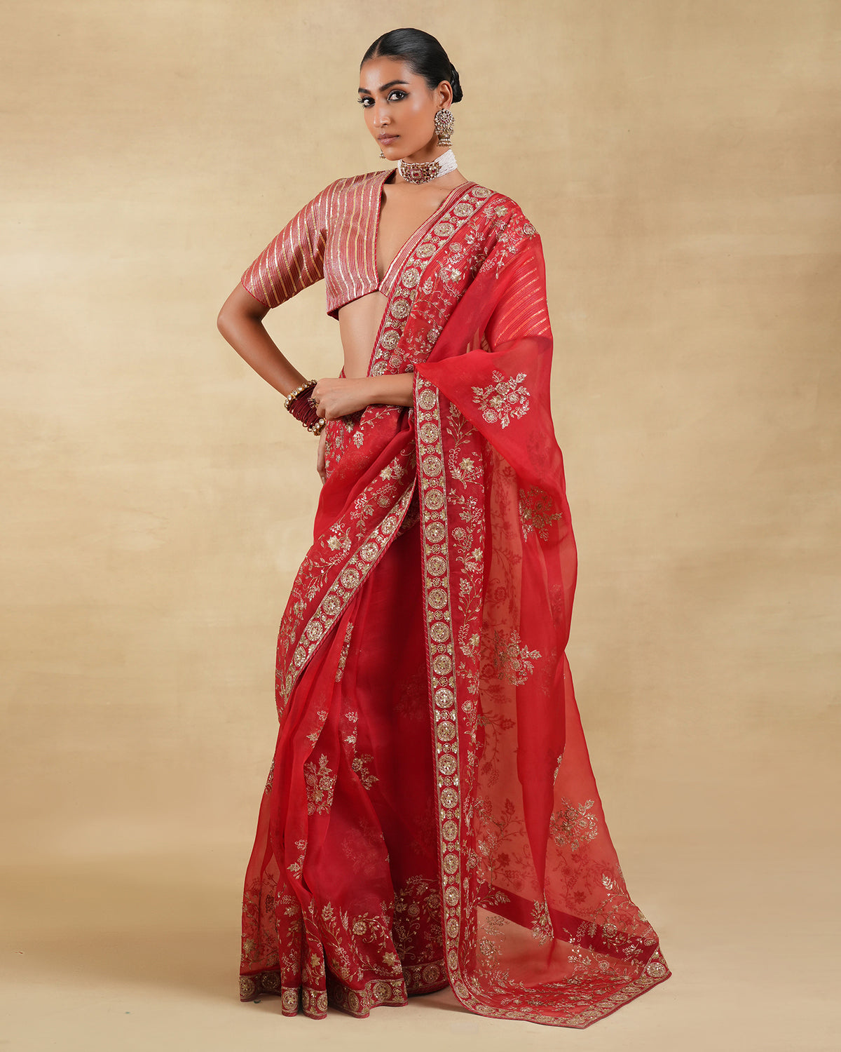 Surkh Khwaab Saree Set