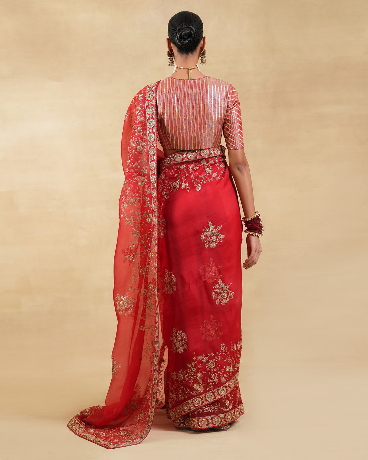 Surkh Khwaab Saree Set