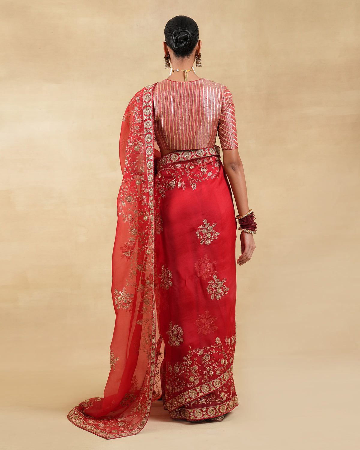 Surkh Khwaab Saree Set
