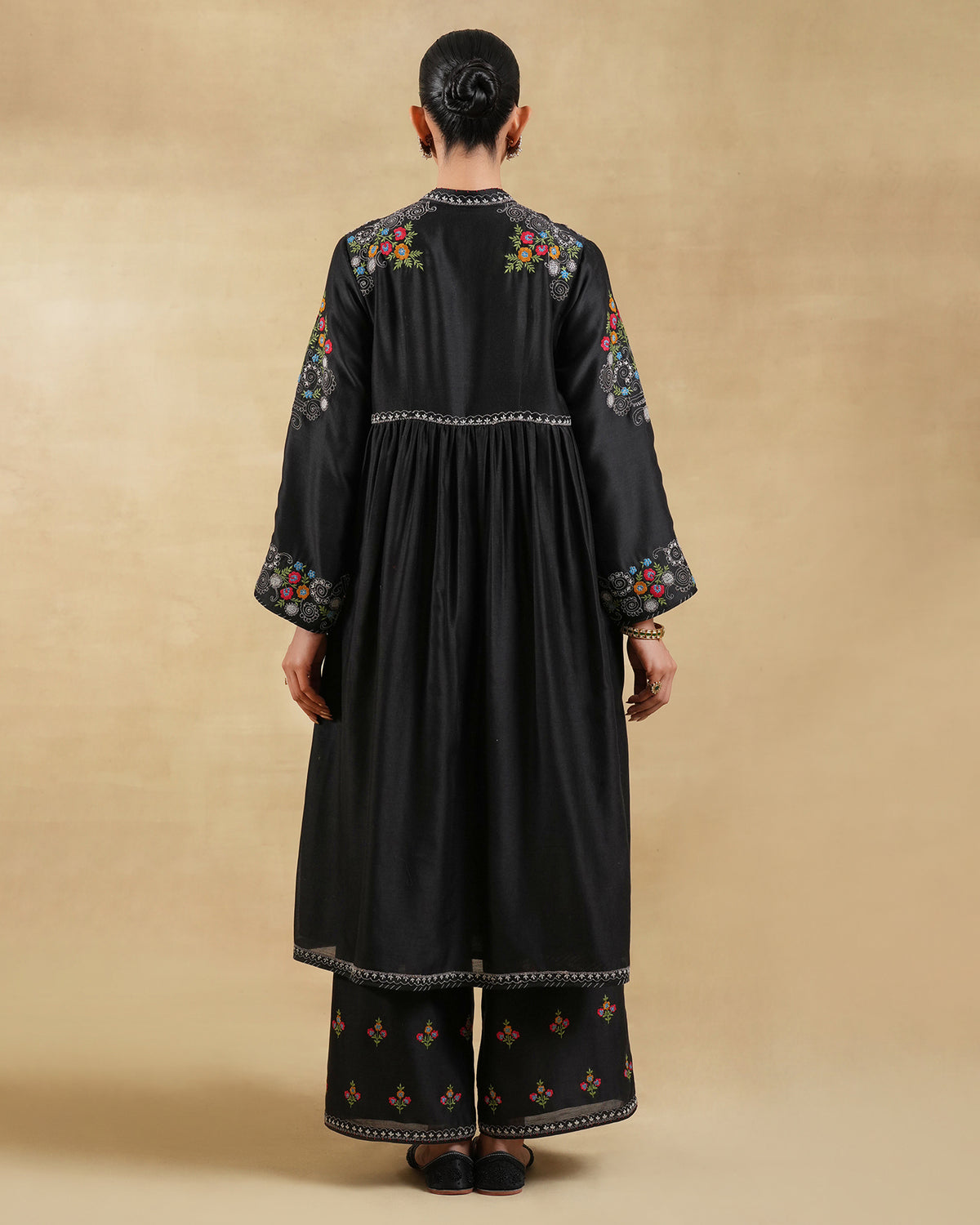 Wagma Long Kurta Set