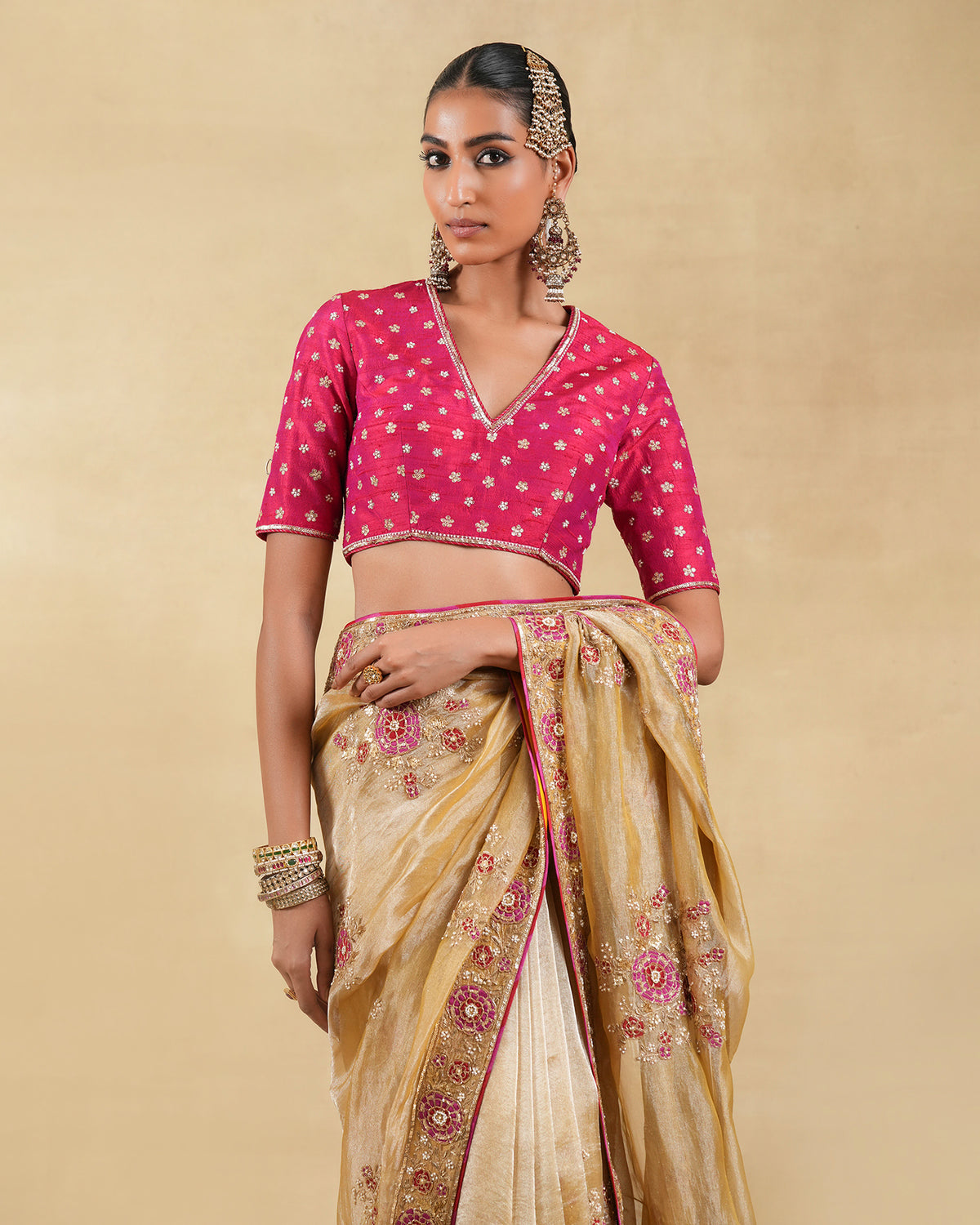 Guldaudi Saree Set