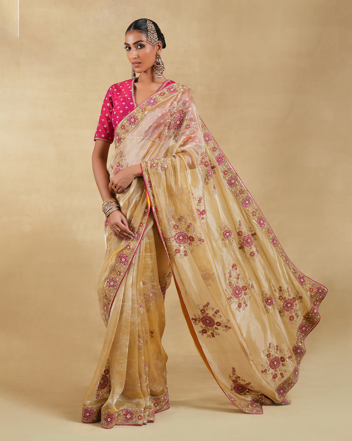 Guldaudi Saree Set