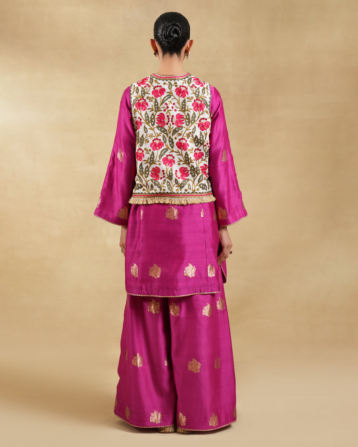 Rafia Short Kurta Set