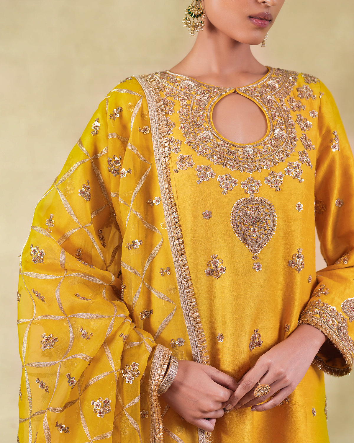 Zareen Gharara Set