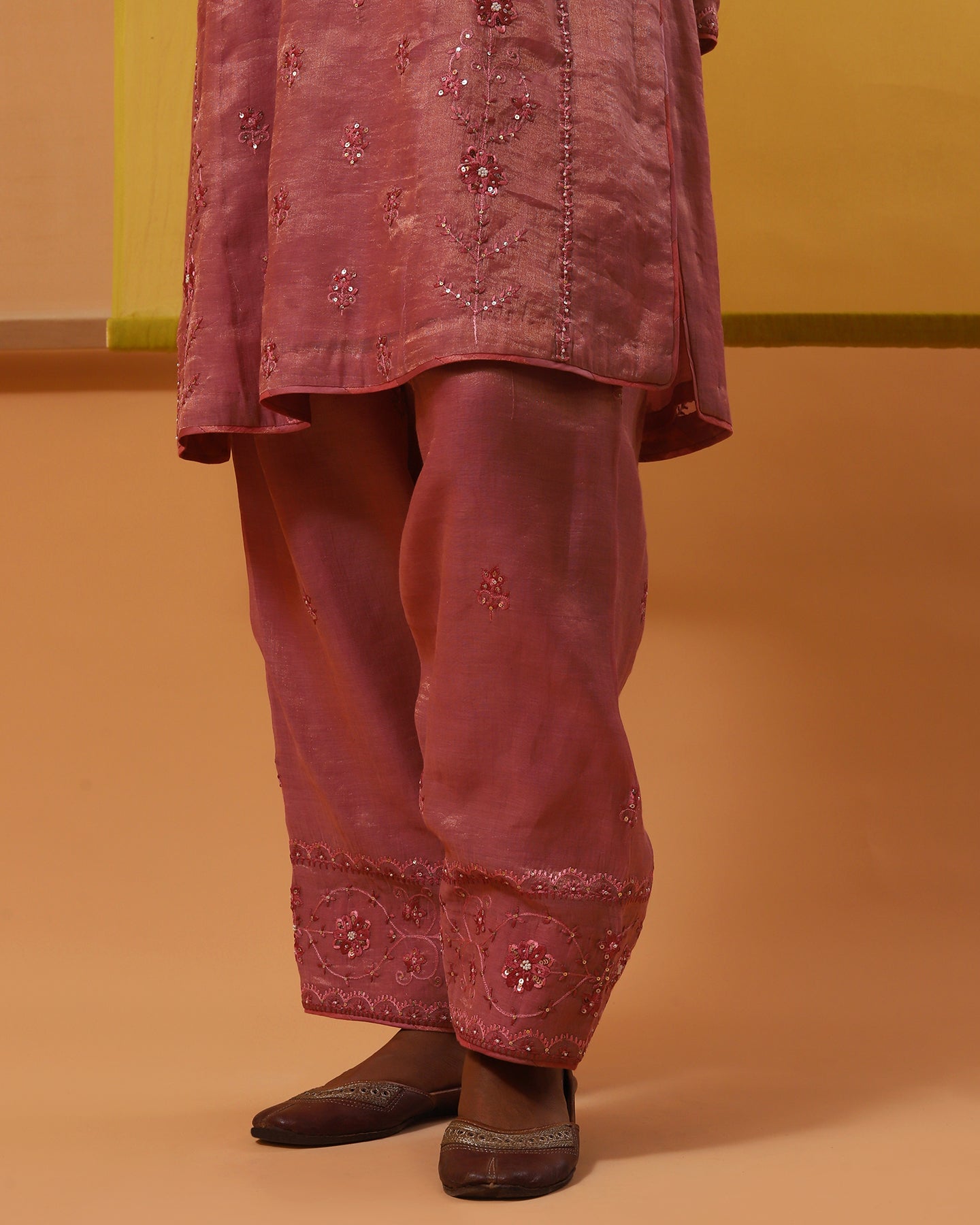 Isbah Short Kurta Set