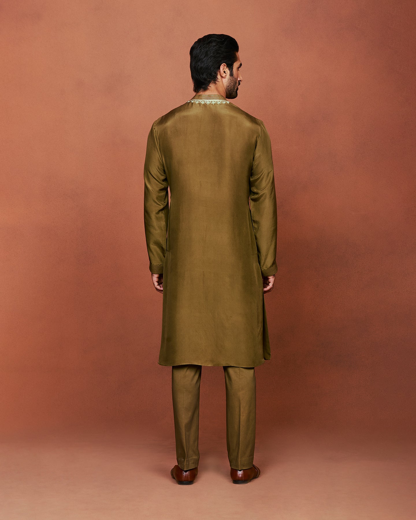 Vanraaj Sherwani Set