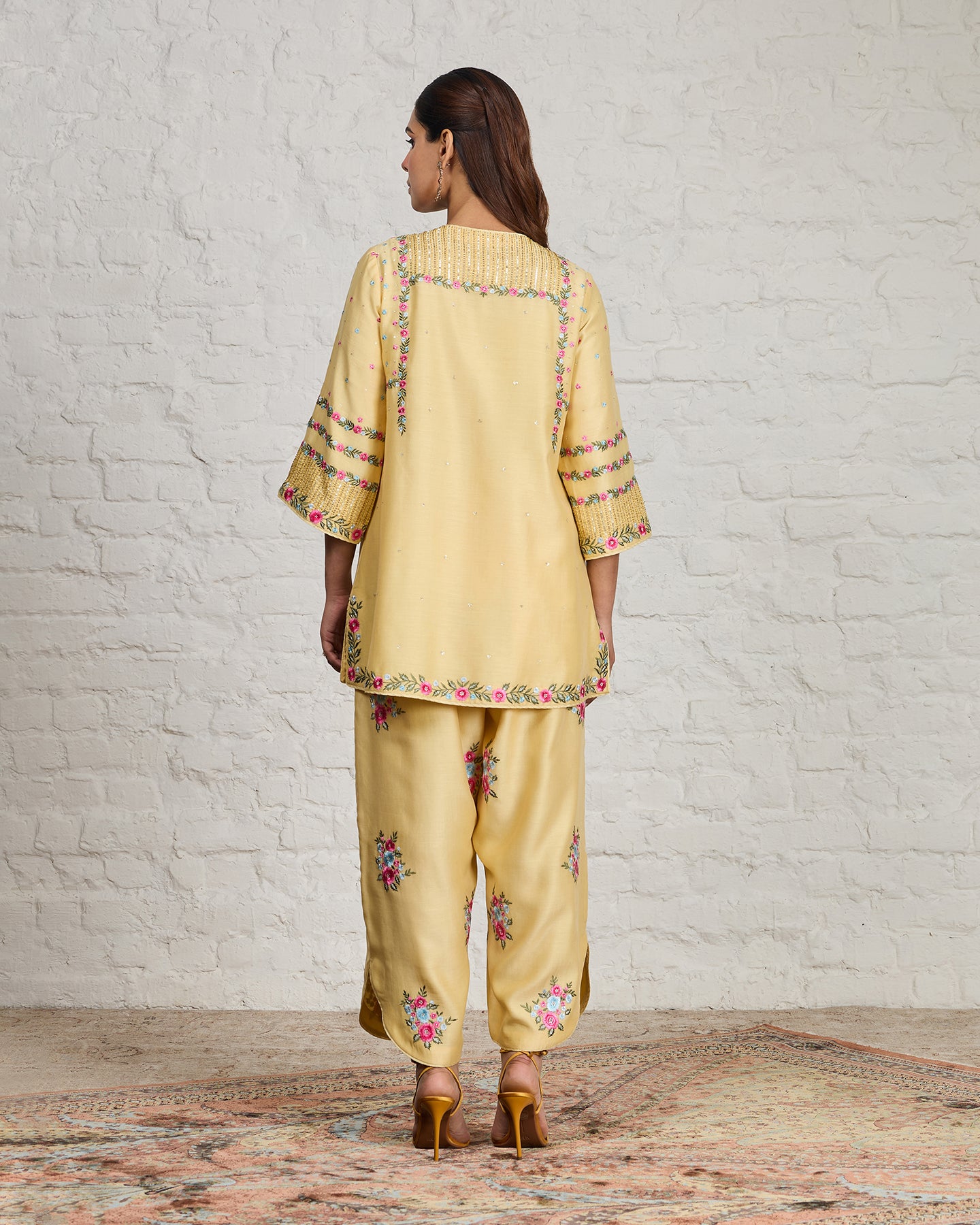 Annora Short Kurta Set