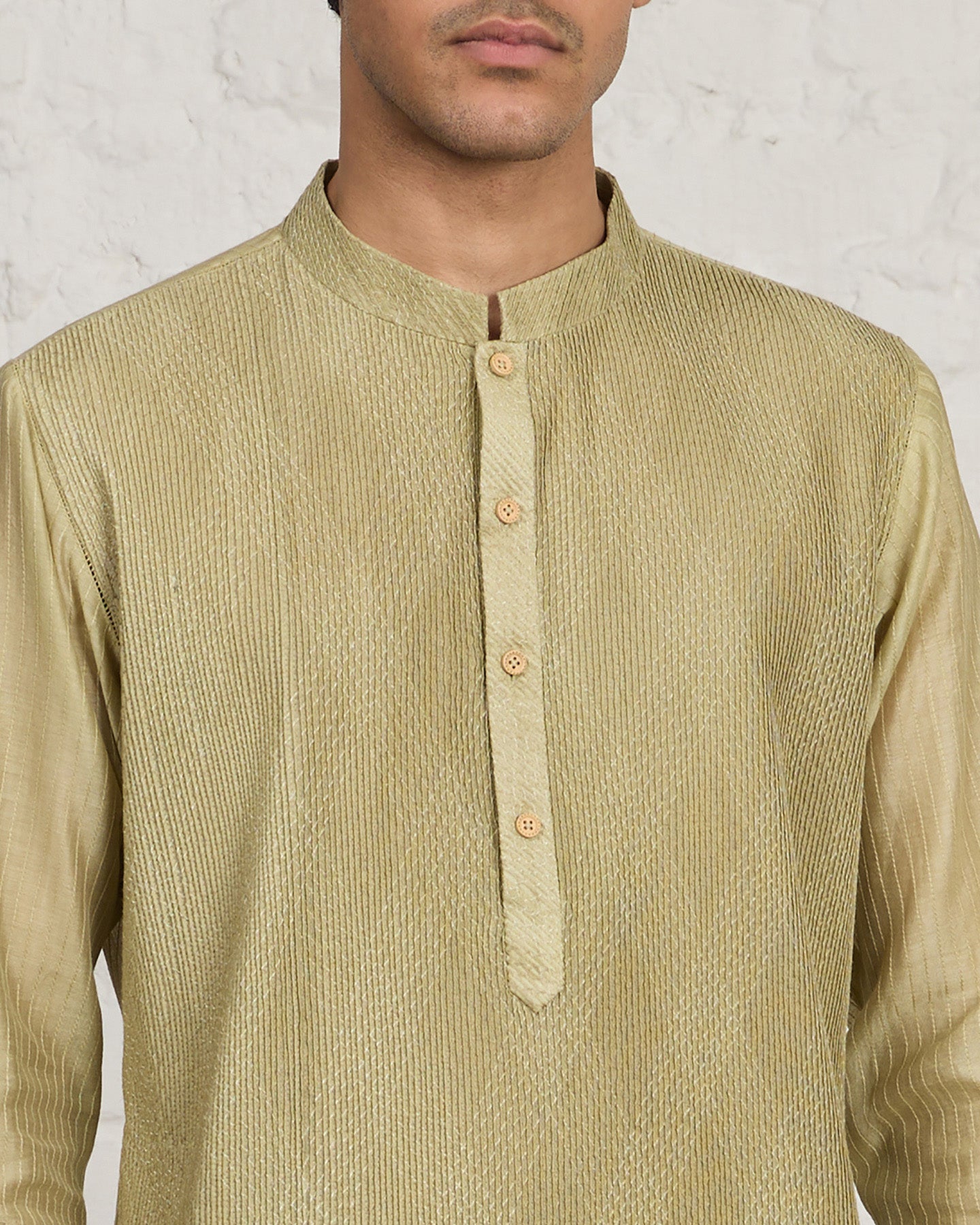 Steve Pathani Set