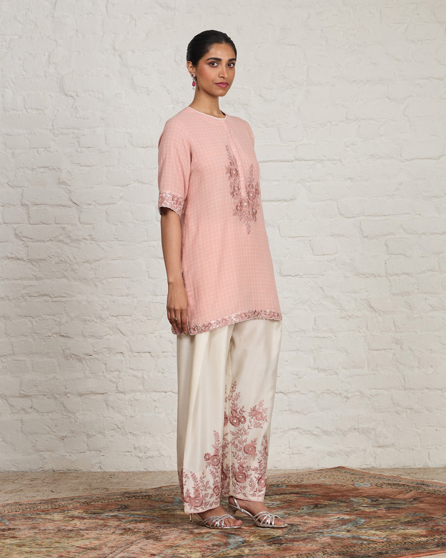 Evelyn Short Kurta Set