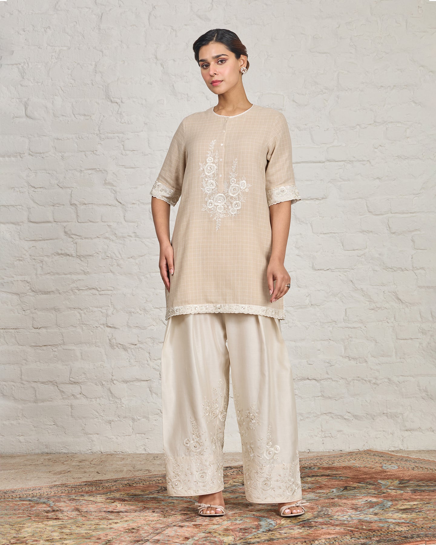 Evelyn Short Kurta Set