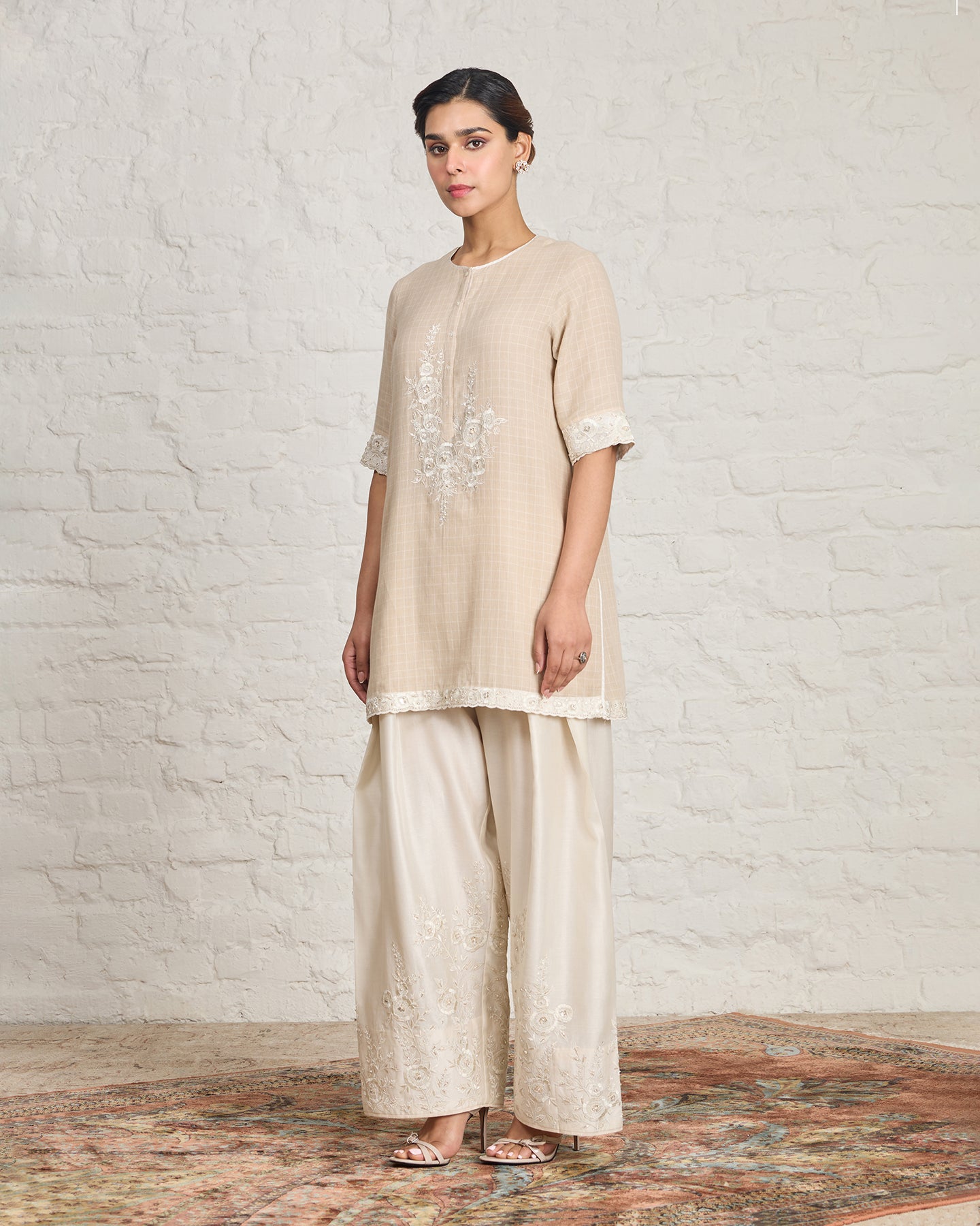Evelyn Short Kurta Set