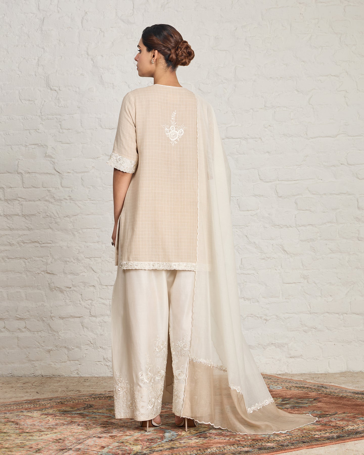 Evelyn Short Kurta Set