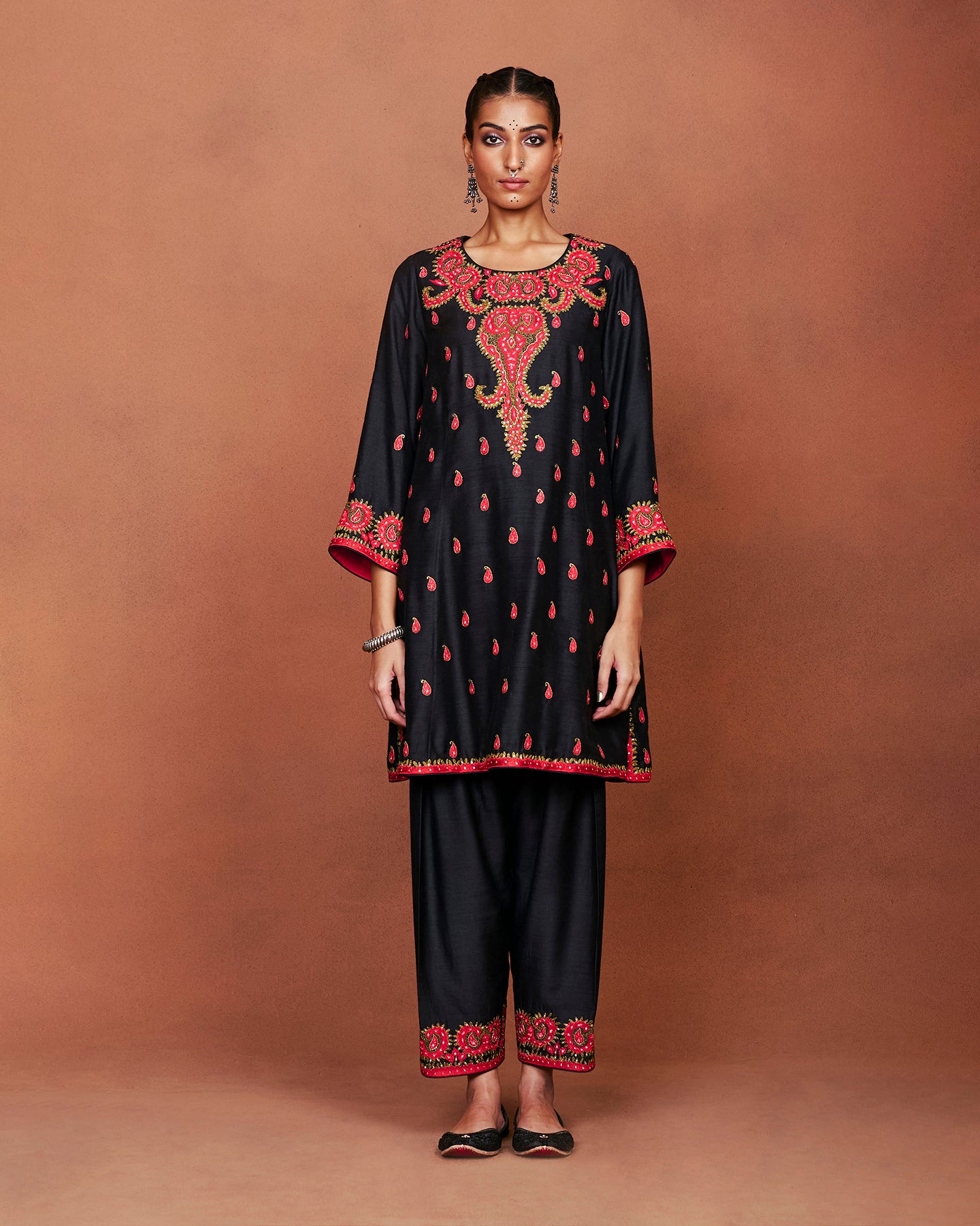 Nai Black Short Kurta Set