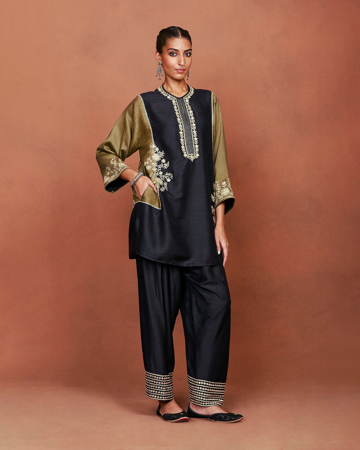 Shai Black Tunic Set