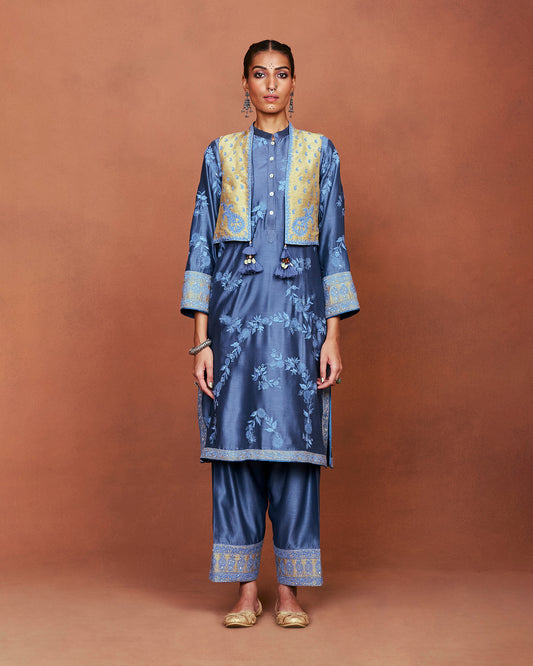 Jia Long Kurta Set