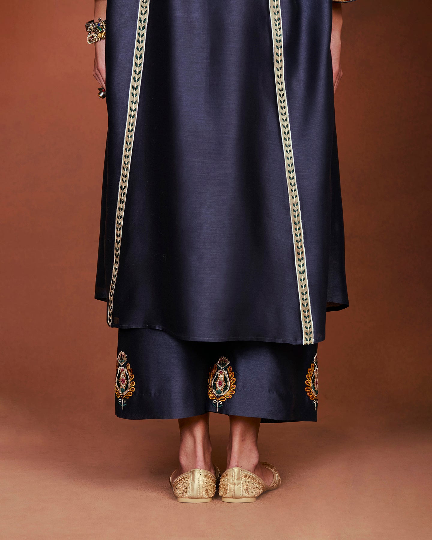 Nira Charcoal Long Kurta Set