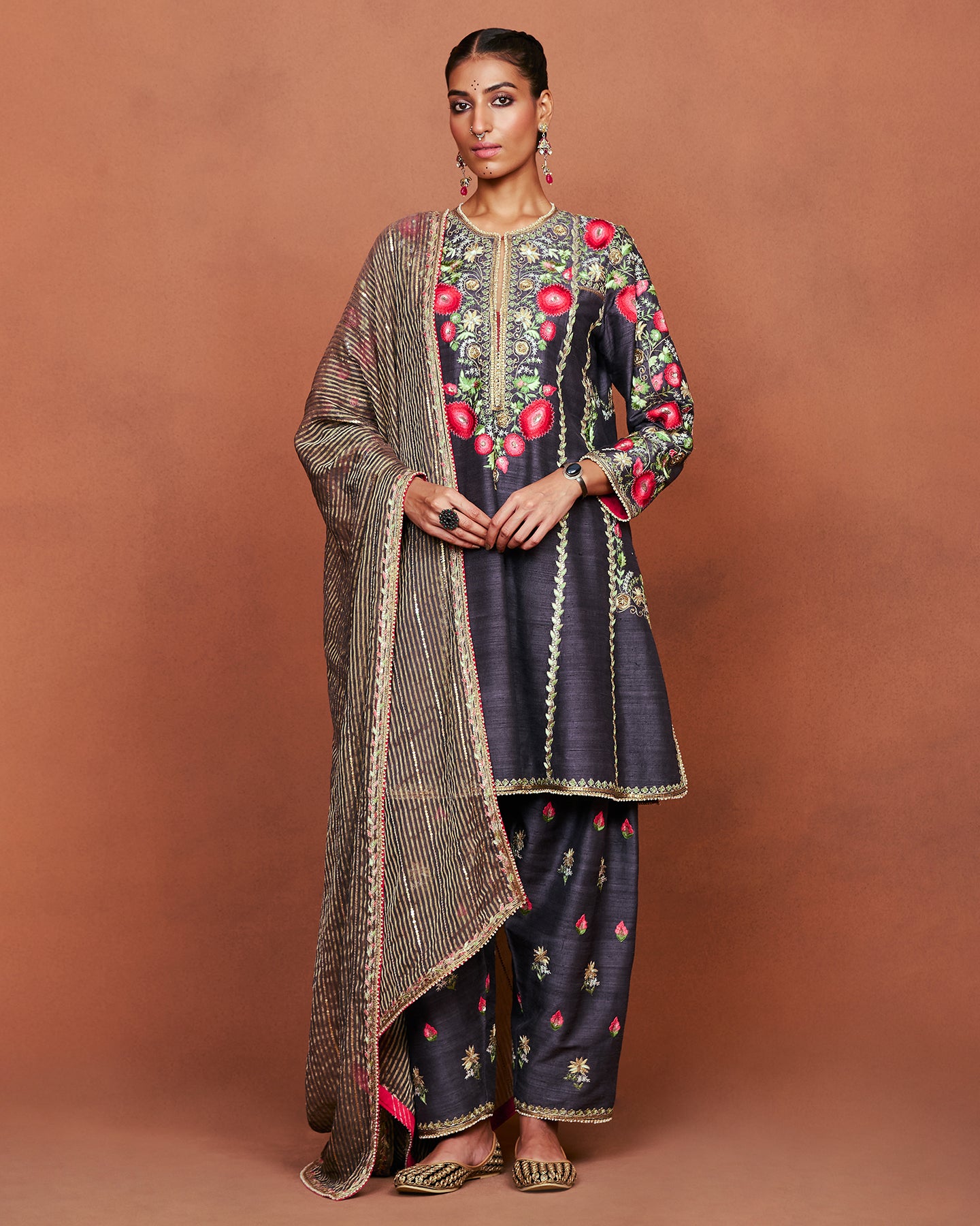 Rahi Short Kurta Set