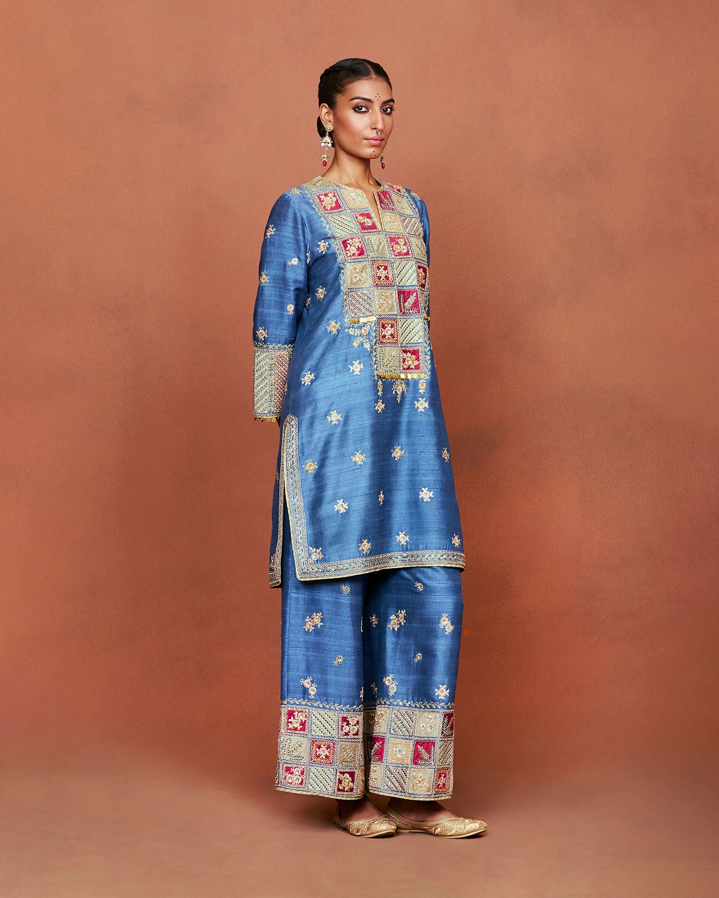 Raah Short Kurta Set