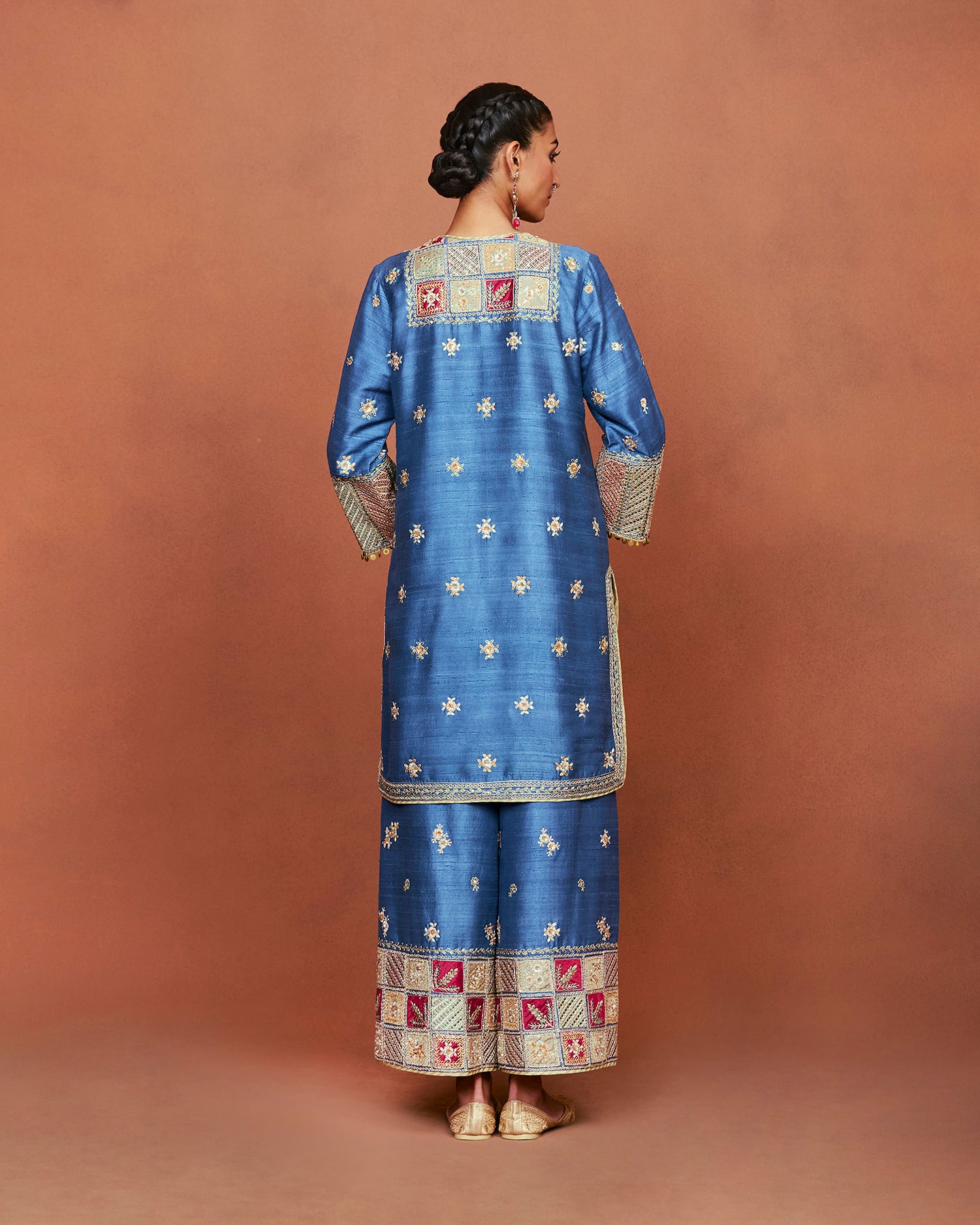 Raah Short Kurta Set