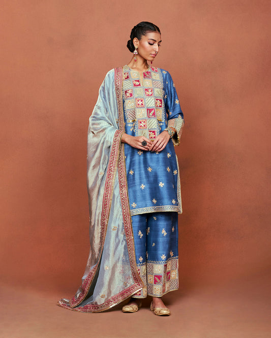 Raah Short Kurta Set