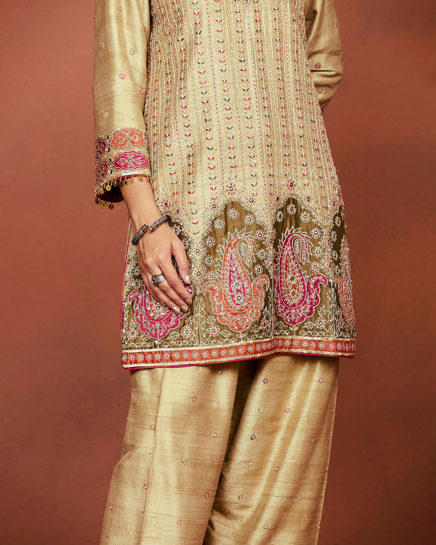 Raaya Short Kurta Set