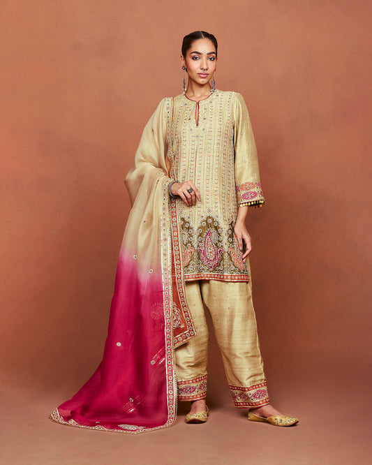 Raaya Short Kurta Set