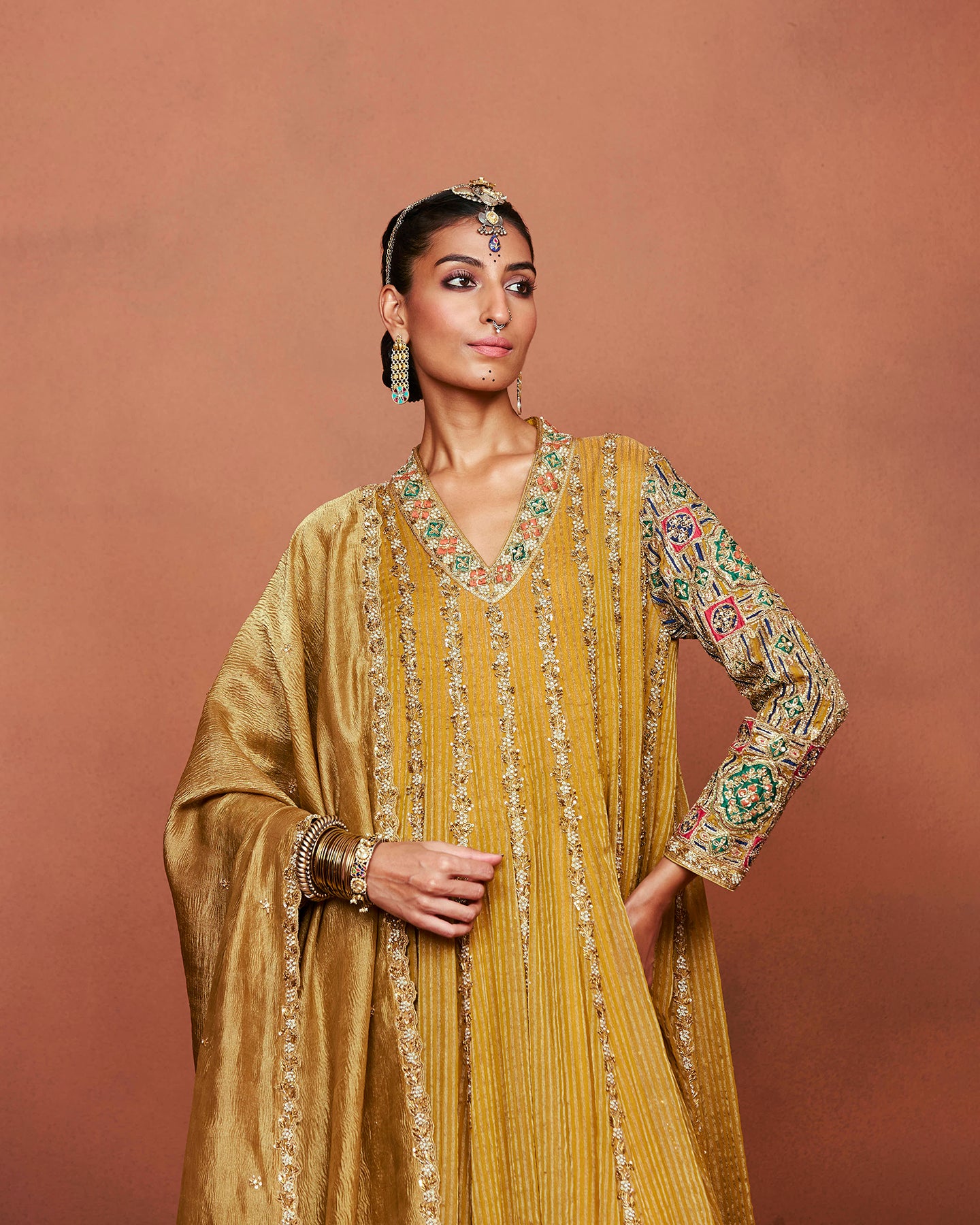 Payaliya Long Anarkali Set
