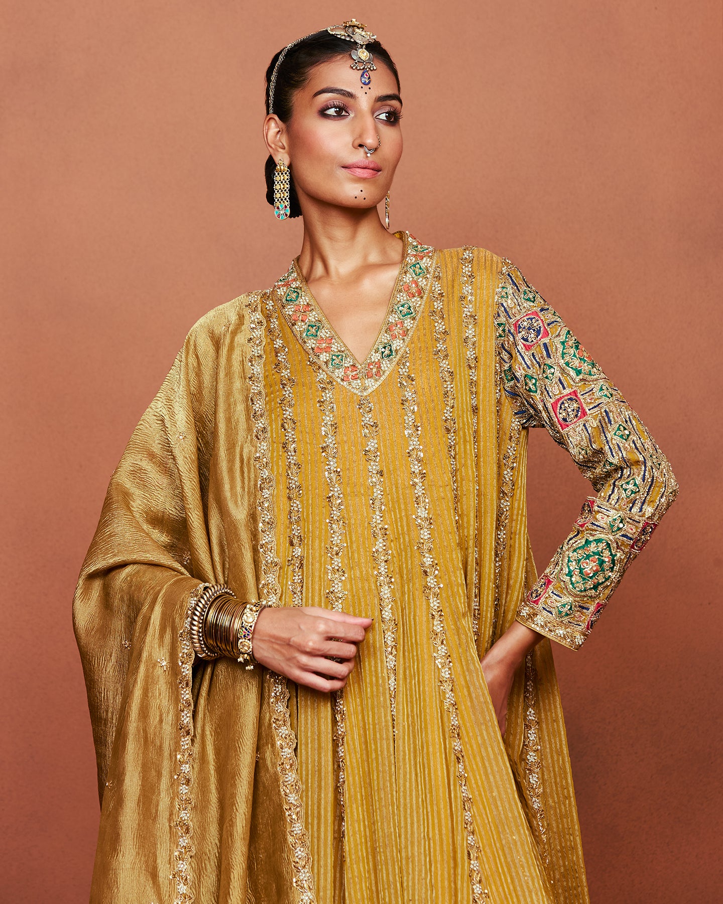 Payaliya Long Anarkali Set