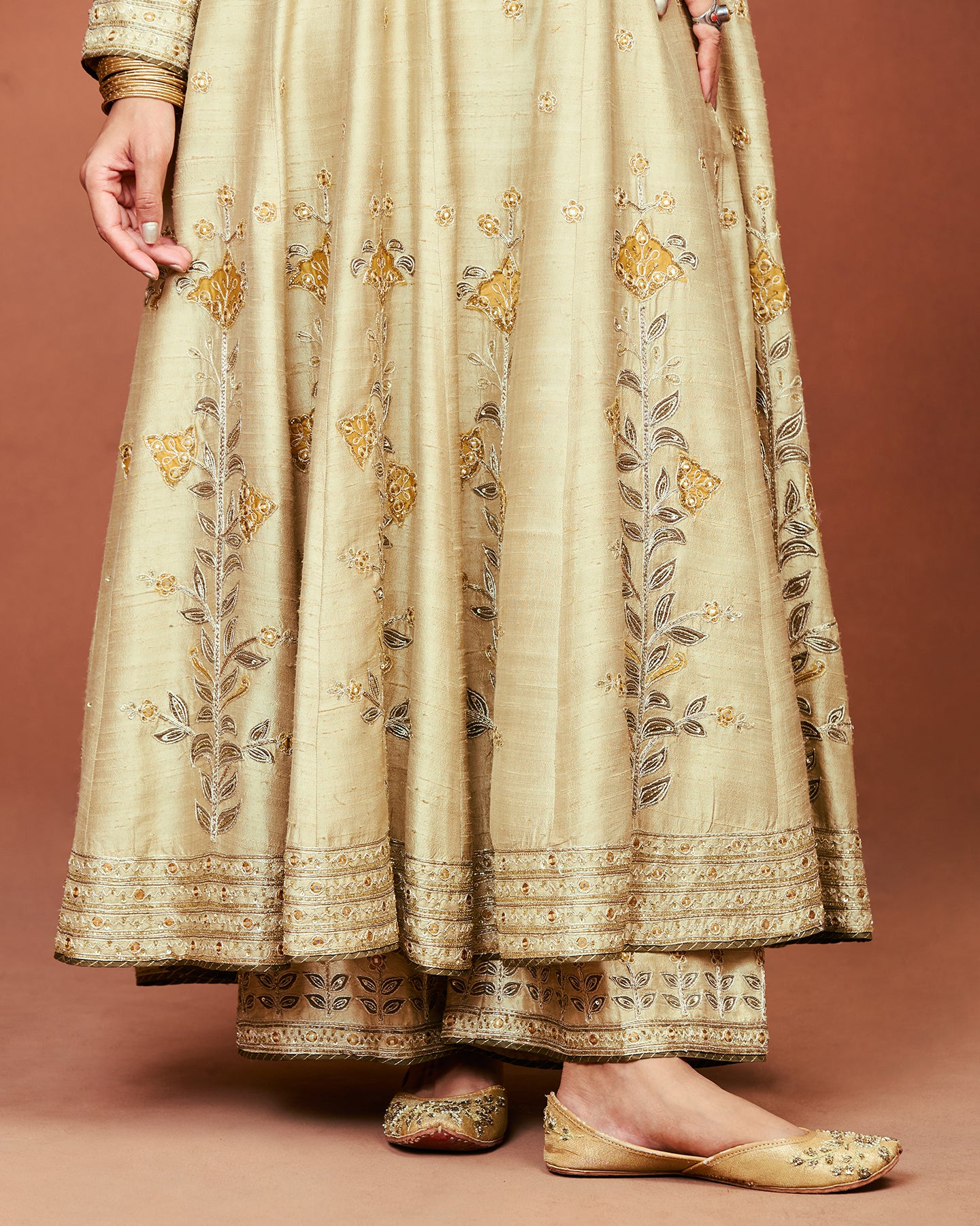 Zulekha Long Anarkali Set