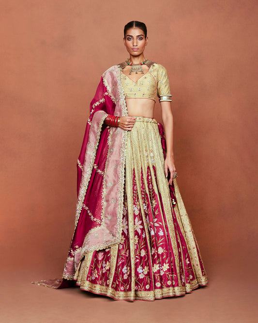 Nuriya Lehenga Set