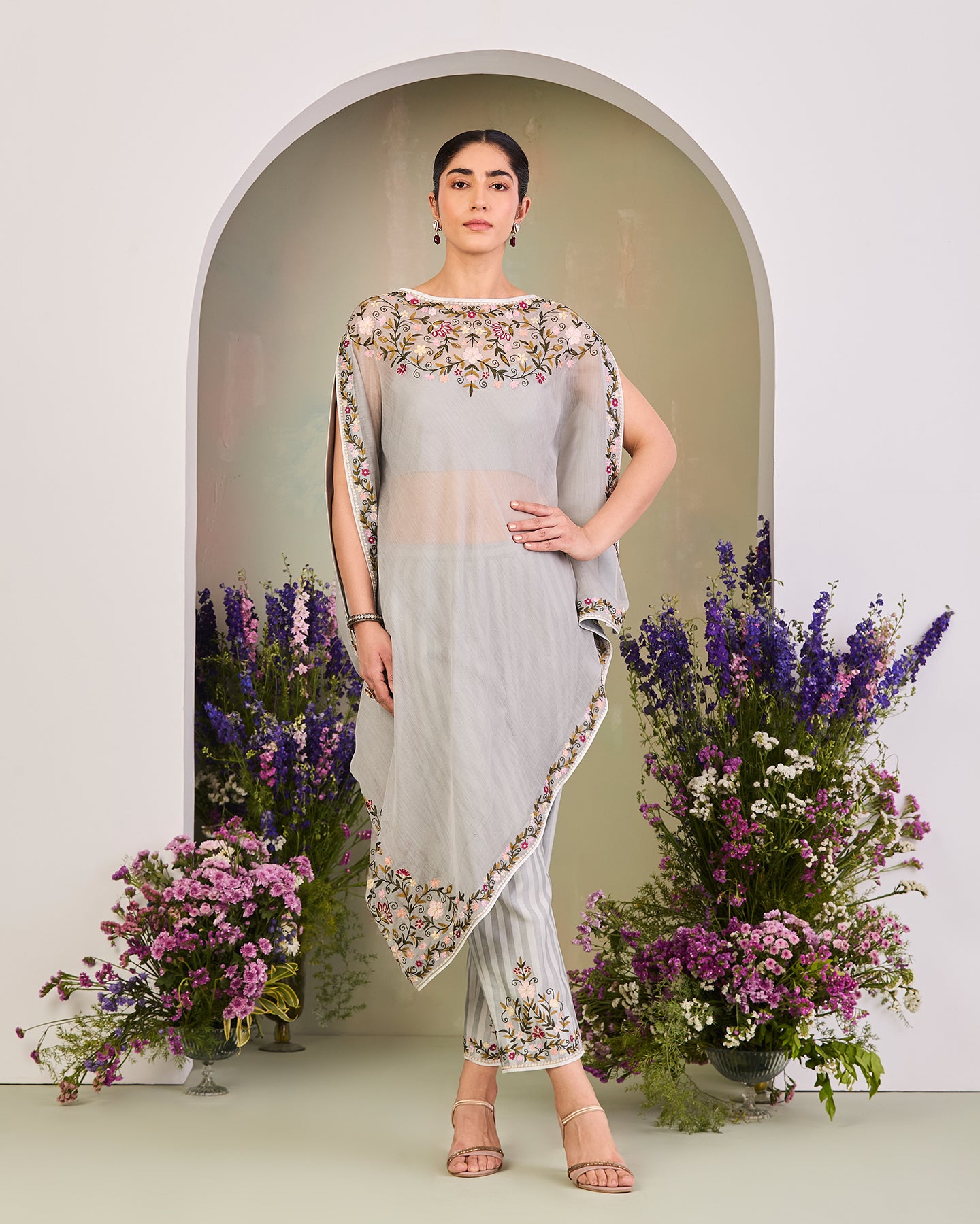 maliha kaftan set