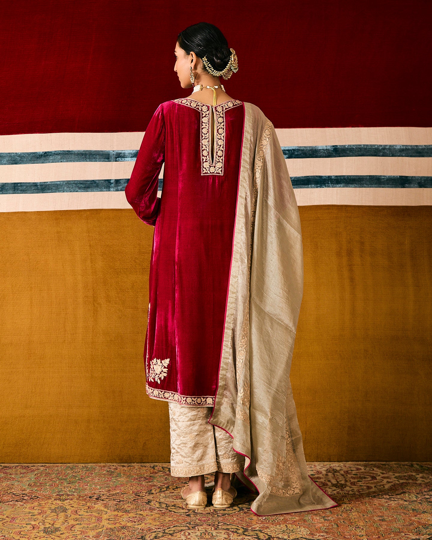 Ritvi Long Kurta Set