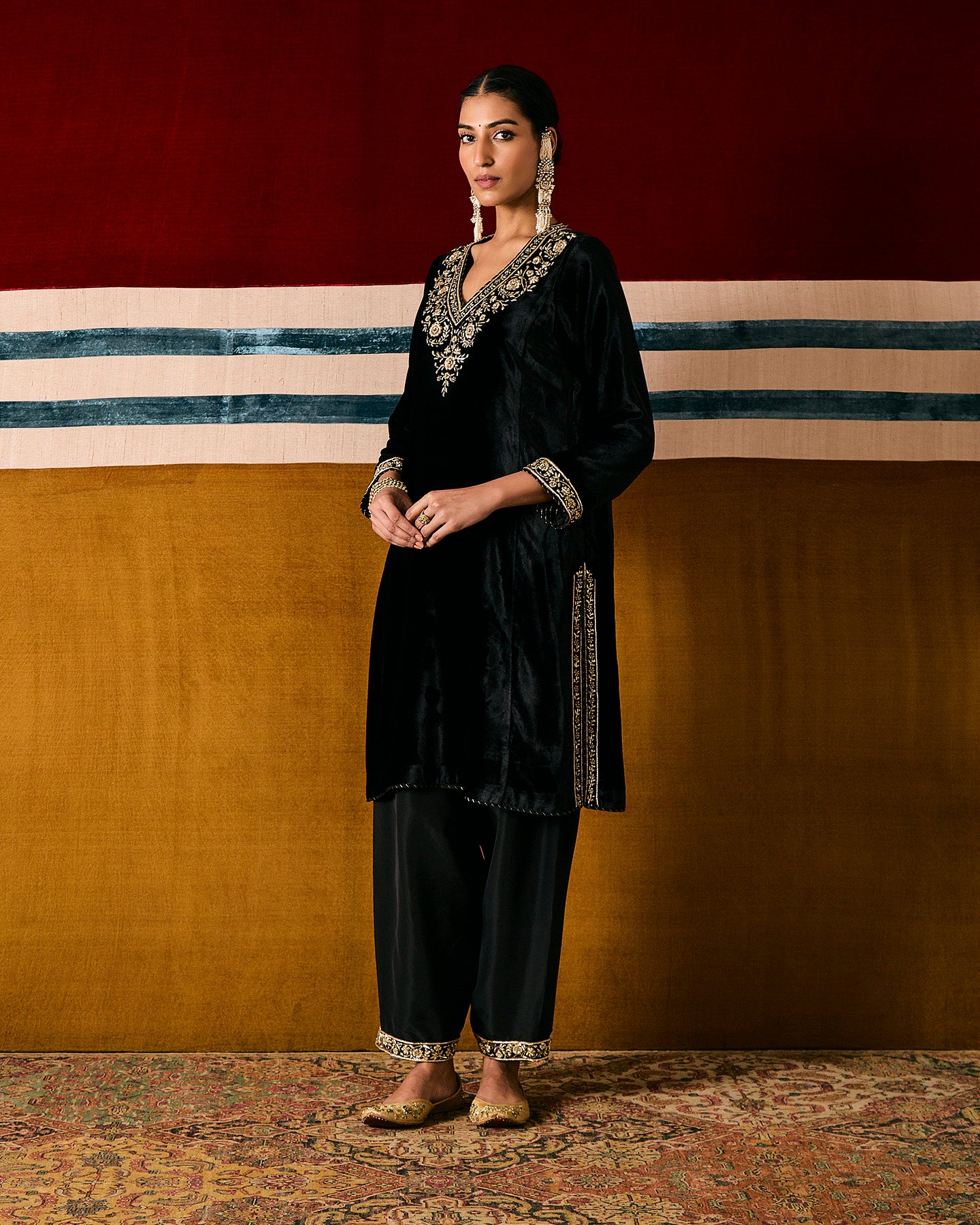 Insha Long Kurta Set