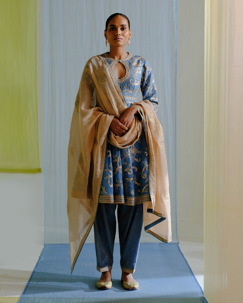 layla short anarkali set