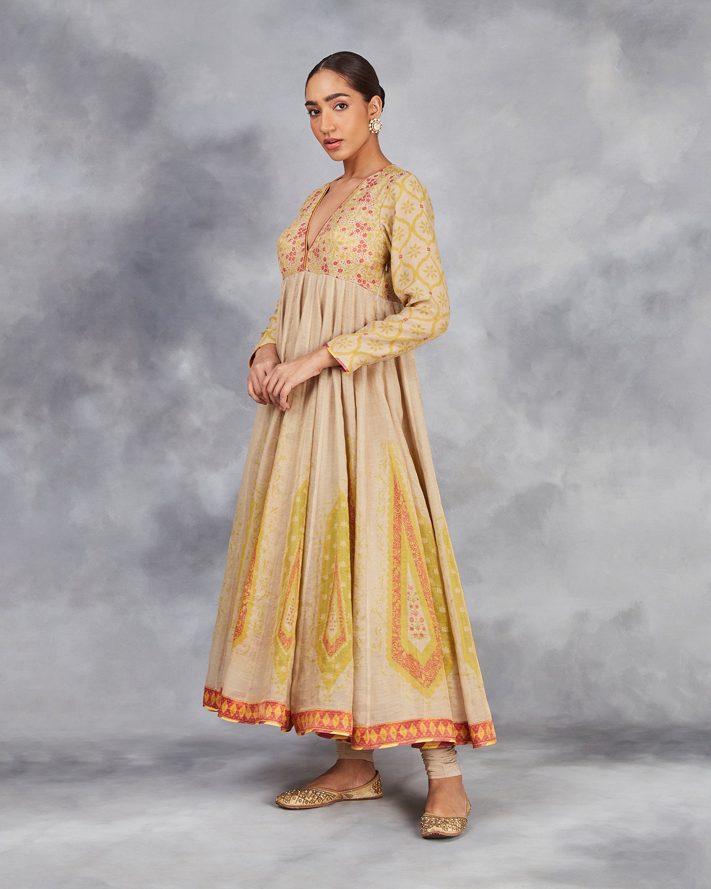 Nayasia Long Anarkali Set