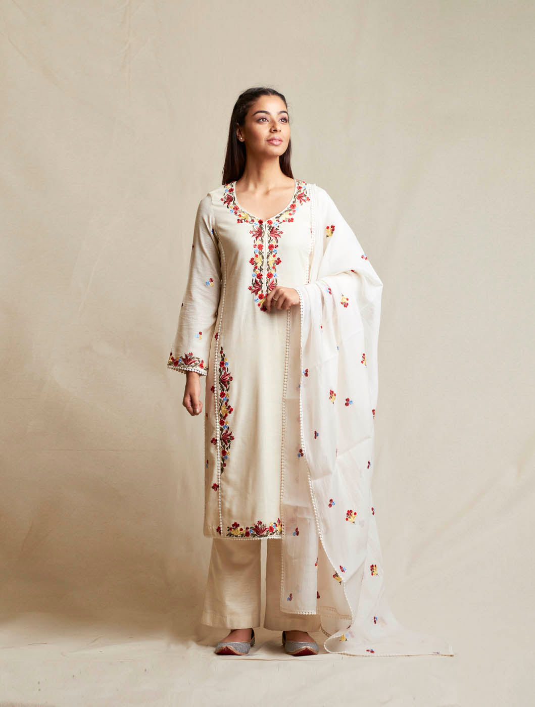 Paraisa Kurta Set