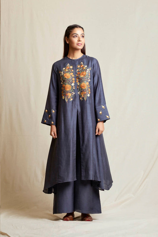 Veeda Kurta Set