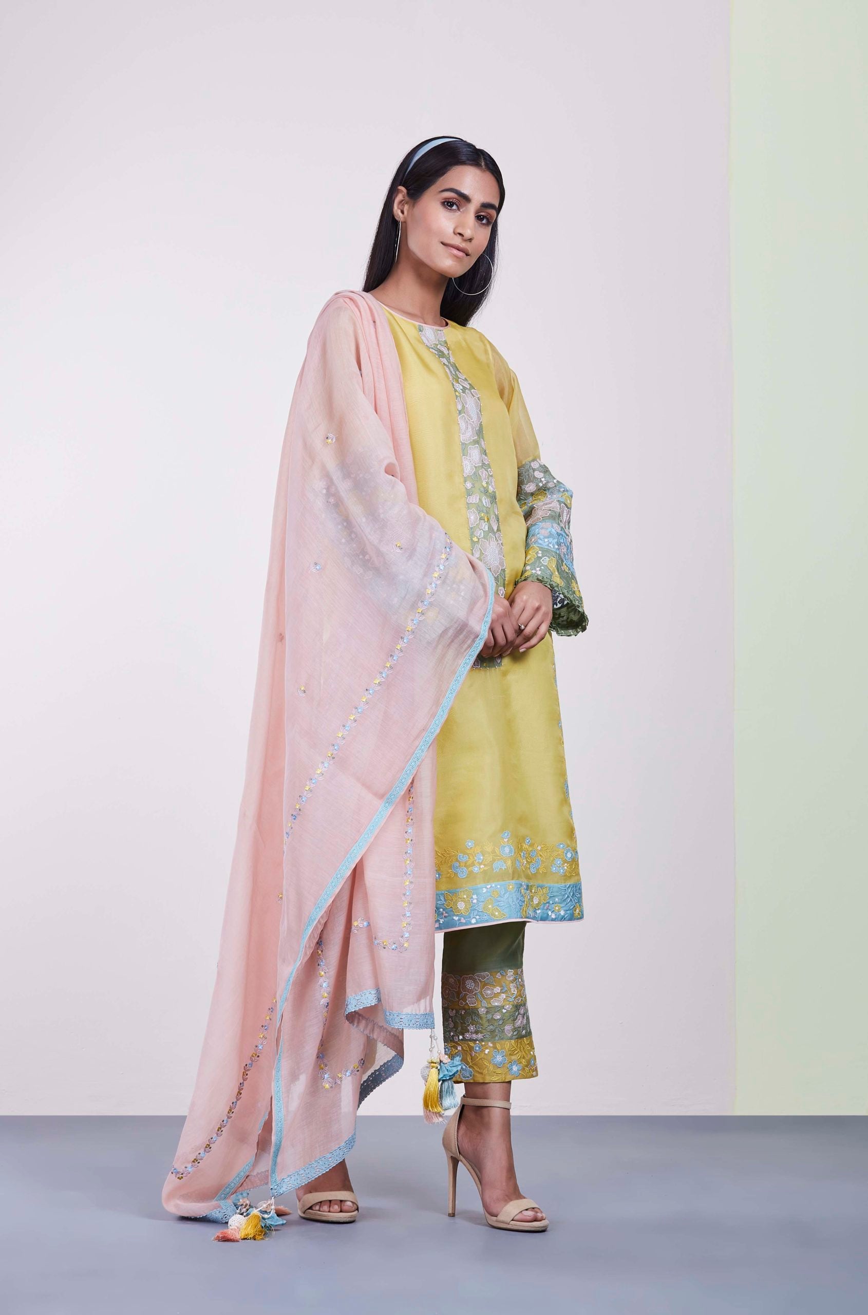 Lilly Kurta Set