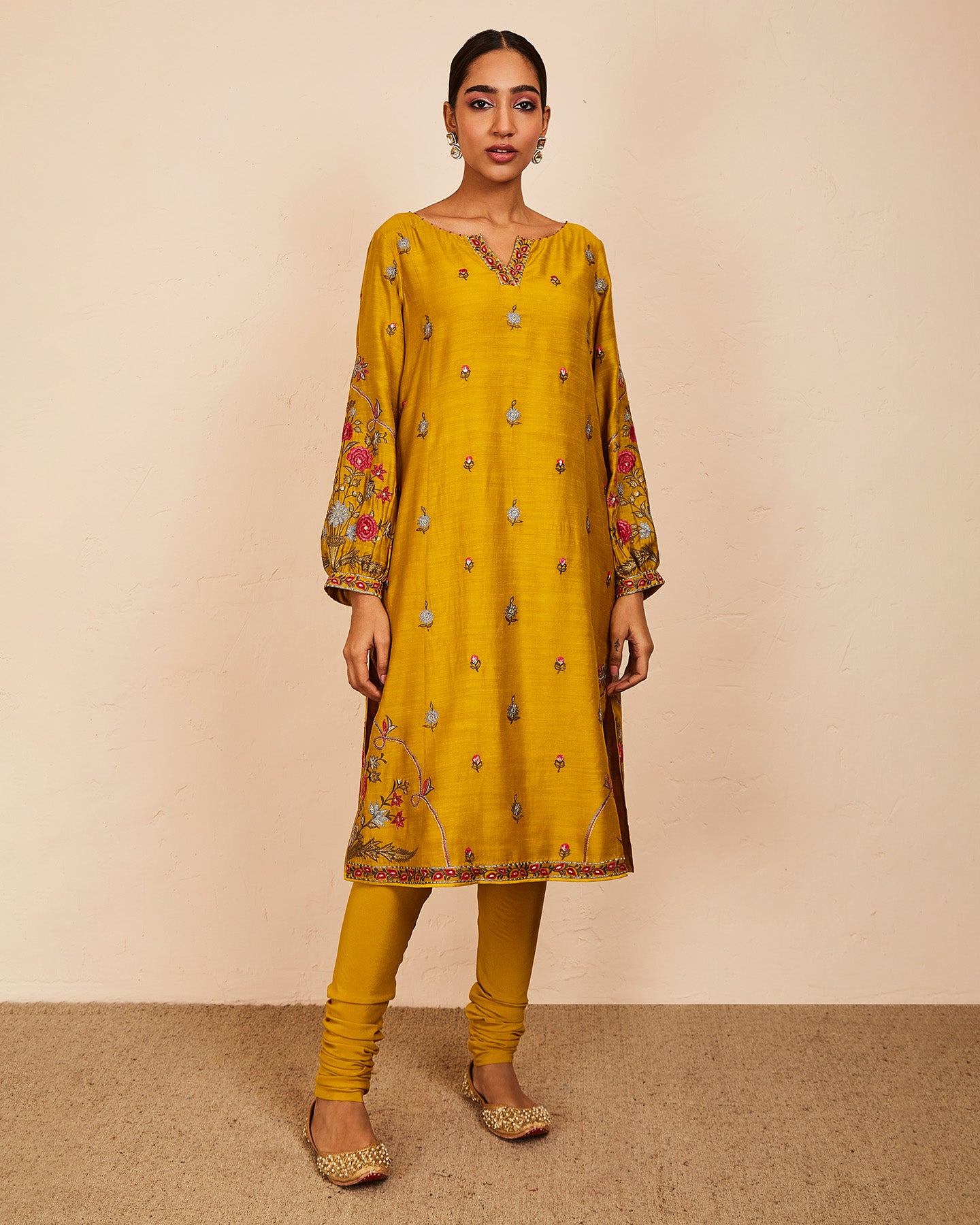 Ardita Kurta Set