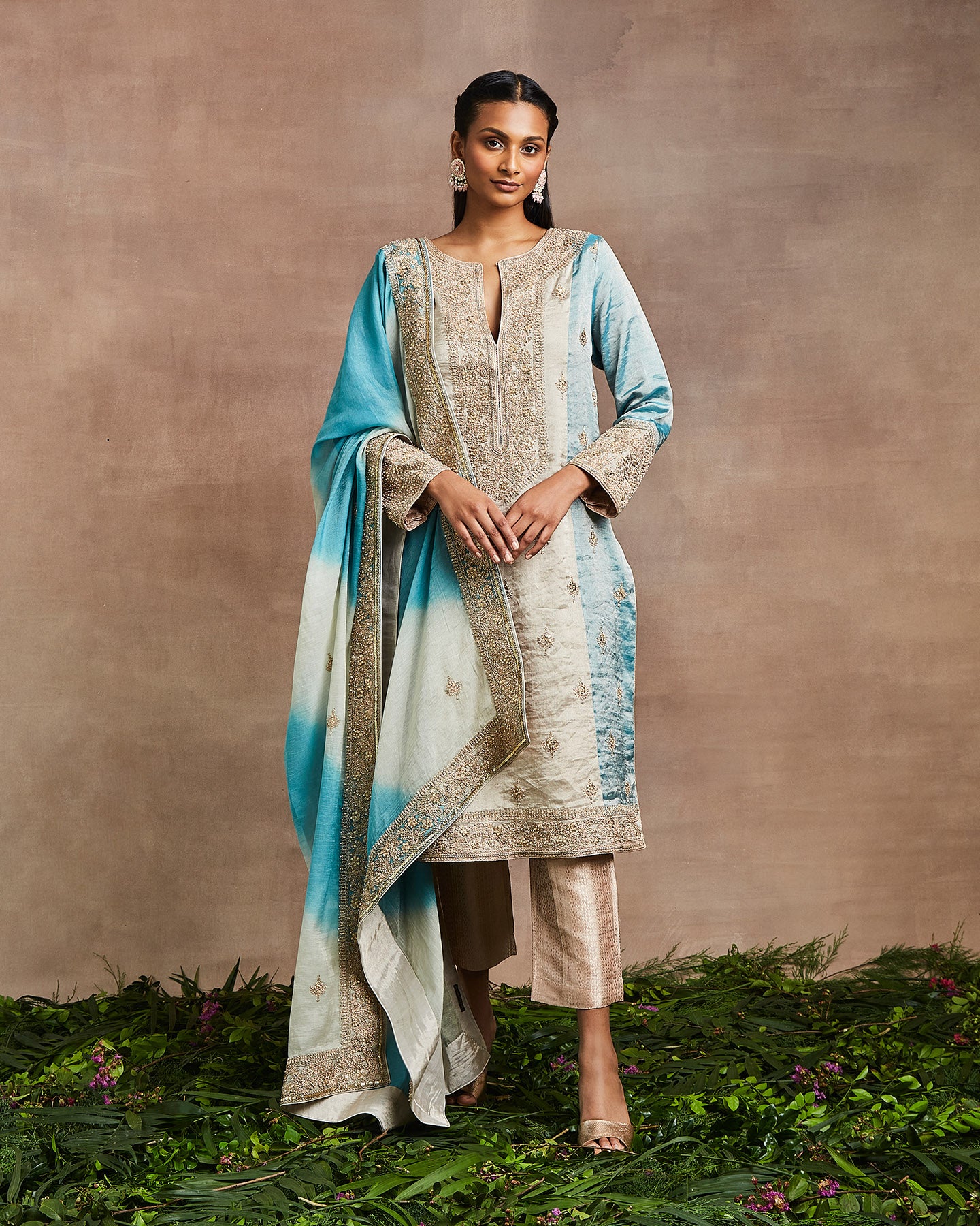 Zohra Kurta Set